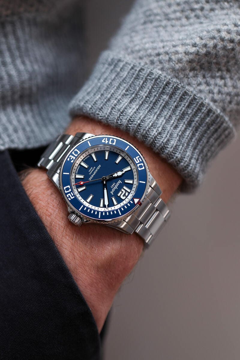 Hanhart Aquasphere Freefall Blue 